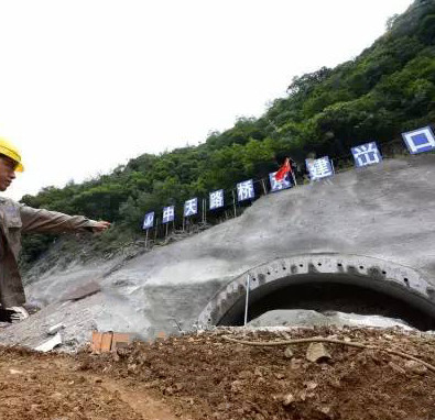 �����أ�̩�����ٹ�·���̽��O(sh��)